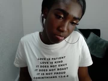 Emyfuckhard Chaturbate stream image from October 03, 2025