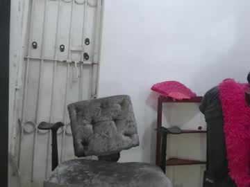 Horny_Mommy17 Chaturbate stream image from October 03, 2025