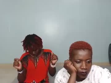 _Prettyred Chaturbate stream image from October 03, 2025