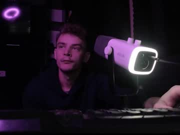 Hot_Boy_2002_ Chaturbate stream image from October 03, 2025