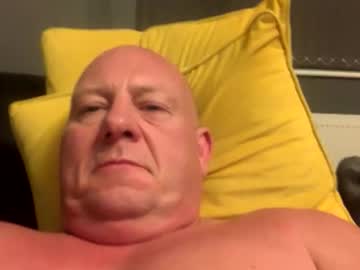 Col4nows Chaturbate stream image from October 03, 2025