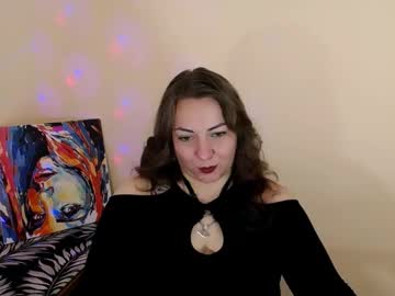Evelineli Chaturbate stream image from October 03, 2025