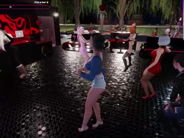 Luckyluciana2000 Chaturbate stream image from October 03, 2025