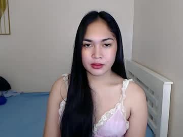 Holymolly17 Chaturbate stream image from October 04, 2025