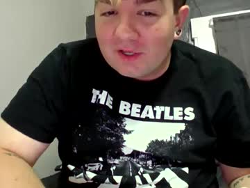 Zvggyboy Chaturbate stream image from October 04, 2025