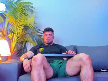 Dennis_Cox_ Chaturbate stream image from October 04, 2025