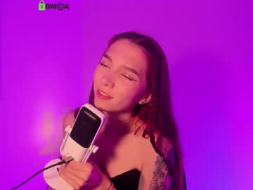 Itscamille Chaturbate stream image from October 04, 2025
