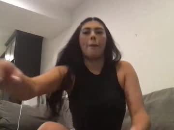 Aileenbby Chaturbate stream image from October 04, 2025