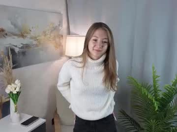 Alaynaschoville Chaturbate stream image from October 04, 2025