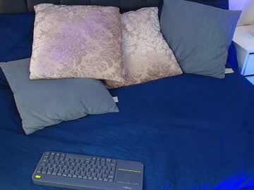 Rubyvixxen_ Chaturbate stream image from October 04, 2025