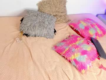 Mia_Purplee Chaturbate stream image from October 04, 2025
