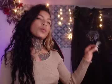 Ema_Ploxx Chaturbate stream image from October 04, 2025