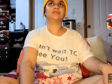 Yourlatinmamba Chaturbate stream image from October 04, 2025