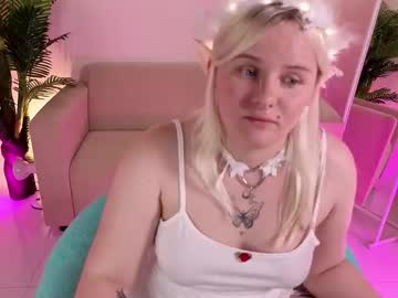 Christy_Fox_ Chaturbate stream image from October 04, 2025