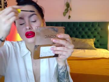 Raeeamber_ Chaturbate stream image from October 04, 2025