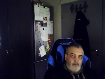 Chris250268 Chaturbate stream image from October 04, 2025