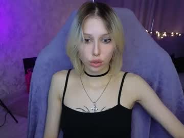 Nebu1anymph Chaturbate stream image from October 04, 2025