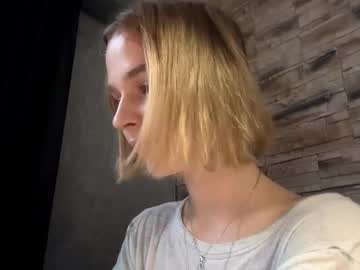 Gigikray Chaturbate stream image from October 04, 2025
