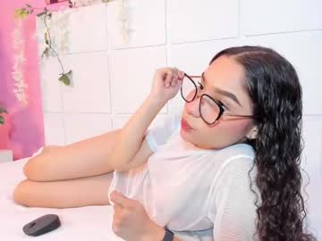 Brownmaia1 Chaturbate stream image from October 04, 2025