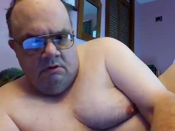 Chrismini312 Chaturbate stream image from October 04, 2025