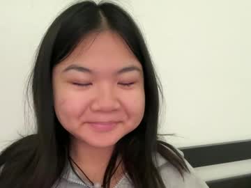 Flowerlvr Chaturbate stream image from October 04, 2025