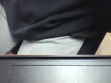 Hellochris123456 Chaturbate stream image from October 04, 2025