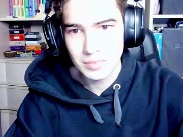 _Crise_Next_Door_ Chaturbate stream image from October 04, 2025