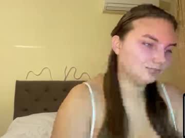 Dreamyblushfairy Chaturbate stream image from October 04, 2025