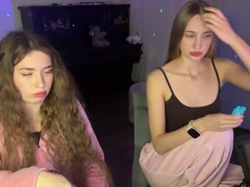 Chillgoddess Chaturbate stream image from October 04, 2025
