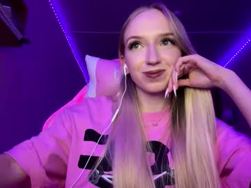 Julissariecke Chaturbate stream image from October 04, 2025