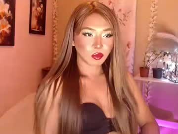 Kattiecurrent Chaturbate stream image from October 04, 2025