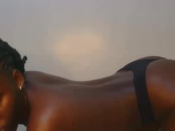 Chris_Crown Chaturbate stream image from October 04, 2025