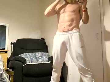 Erniemac Chaturbate stream image from October 04, 2025