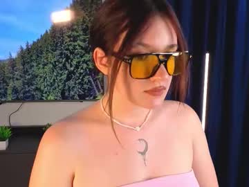 Winonapartida Chaturbate stream image from October 04, 2025