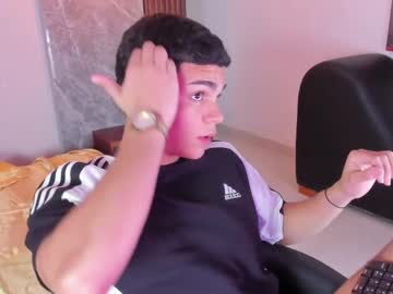 James_Jonnes Chaturbate stream image from October 04, 2025