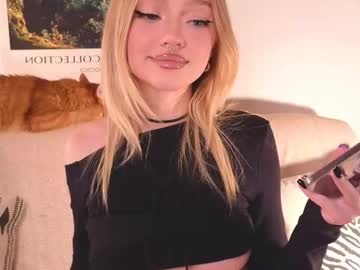 Baby_Adele Chaturbate stream image from October 04, 2025