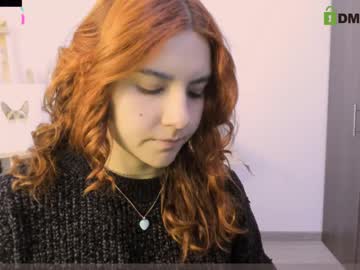 Rosiexxx24 Chaturbate stream image from October 04, 2025