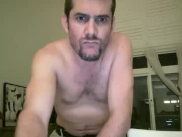 Lucianopc Chaturbate stream image from October 05, 2025