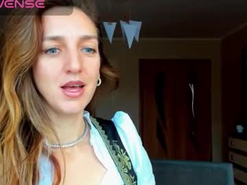 Desired_Zoya Chaturbate stream image from October 05, 2025