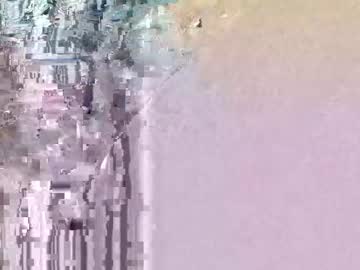 Useme975 Chaturbate stream image from October 05, 2025