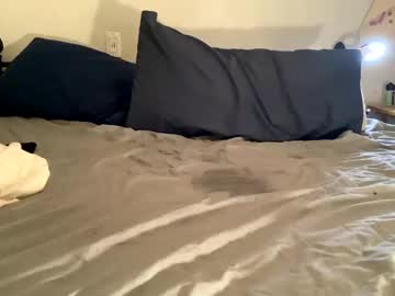 Redhot2watch Chaturbate stream image from October 05, 2025