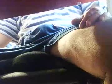 Opreatiby Chaturbate stream image from October 05, 2025