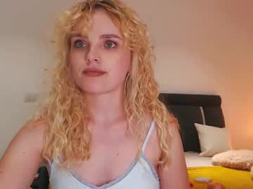 Annaevv Chaturbate stream image from October 05, 2025