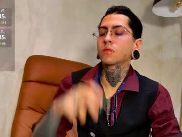 Hades_Hellhunt Chaturbate stream image from October 05, 2025
