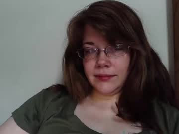 Medicatedbrat Chaturbate stream image from October 05, 2025