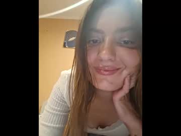 Beatris842689 Chaturbate stream image from October 05, 2025