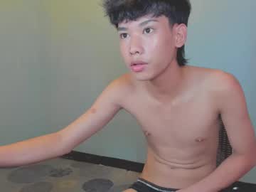 Leo_Hottiesexyasian Chaturbate stream image from October 05, 2025
