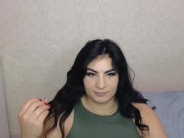 Snickertail Chaturbate stream image from October 05, 2025