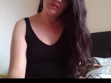 Della_Helena Chaturbate stream image from October 05, 2025