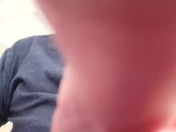 Nutswcream Chaturbate stream image from October 05, 2025
